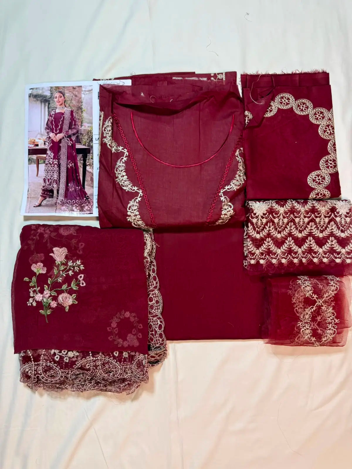 Mah-e-Rukh Mahroon - Luxury Dhanak  3PC Chikenkari Heavy Embroidered Suit |  Zf -W 03 Zaroon Luxe '26