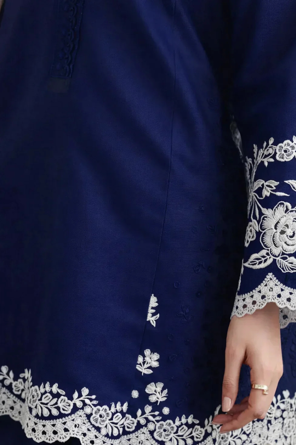 Fariyal - Lawn 3PC Chikenkari Heavy Embroidered Suit | Unstitched Summer Luxe '26