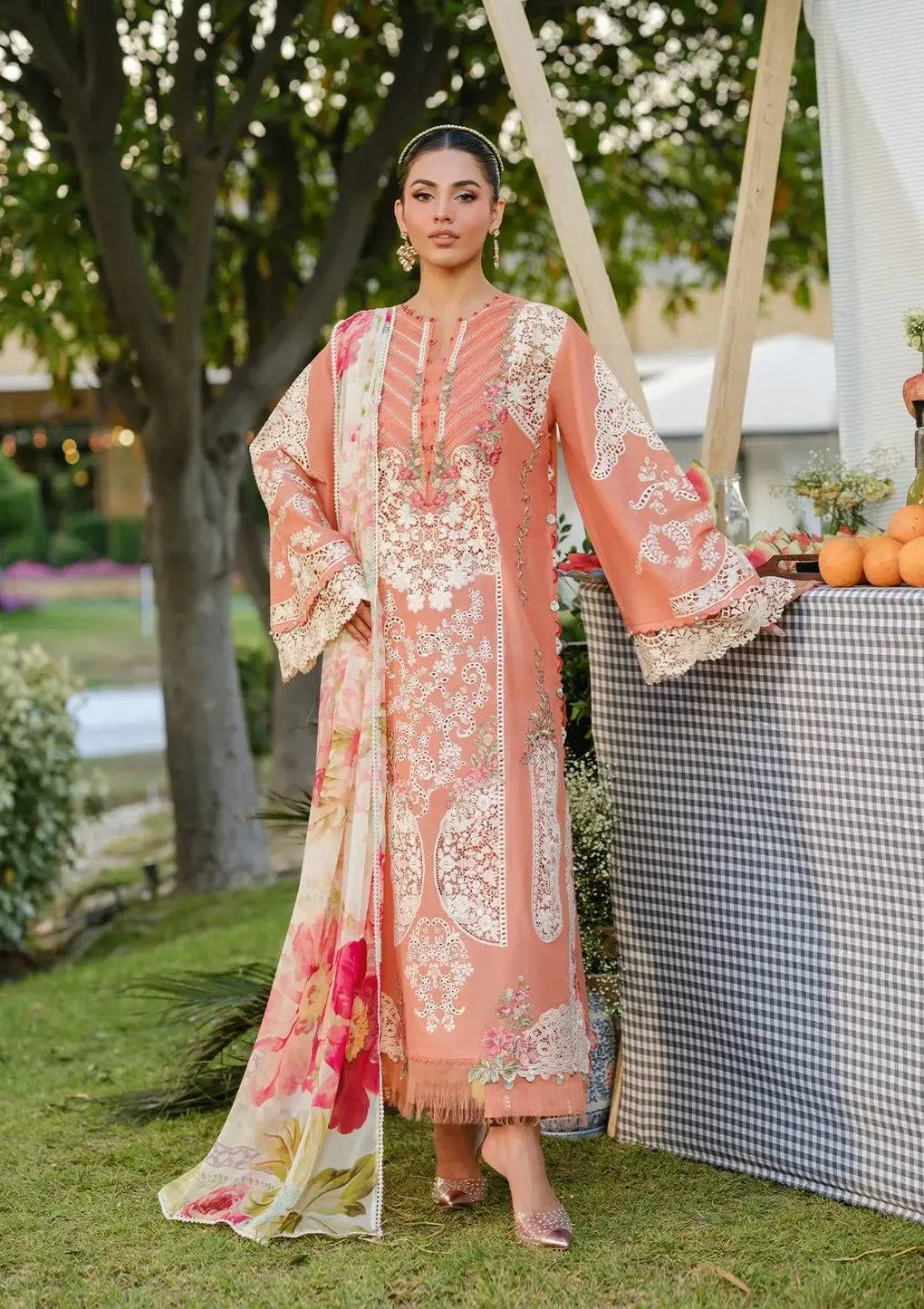 Mehwar - Luxury Lawn 3PC Chikenkari Heavy Embroidered Suit | Zf-031 Unstitched Summer Luxe '26