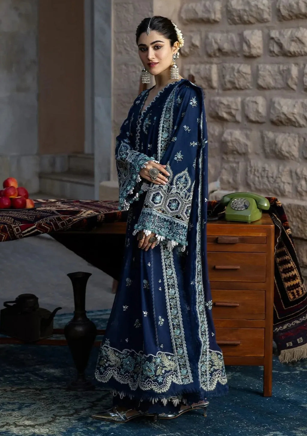 Tahira - Luxury Lawn 3PC Chikenkari Heavy Embroidered Suit | ZF-084 Summer Luxe '26