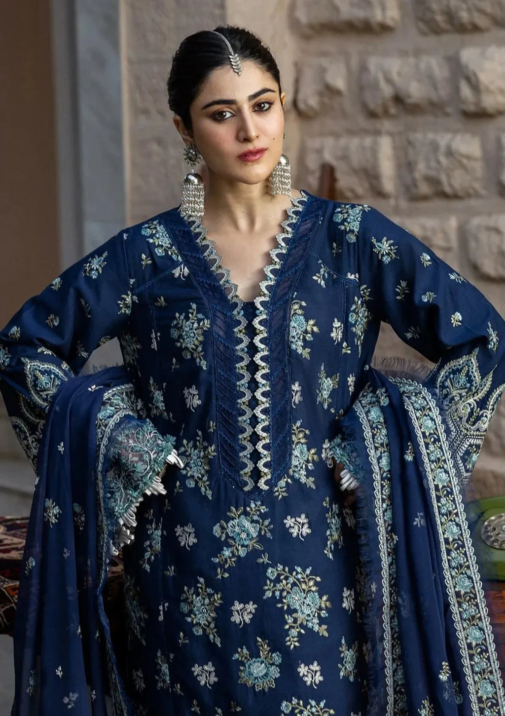 Tahira - Luxury Lawn 3PC Chikenkari Heavy Embroidered Suit | ZF-084 Summer Luxe '26