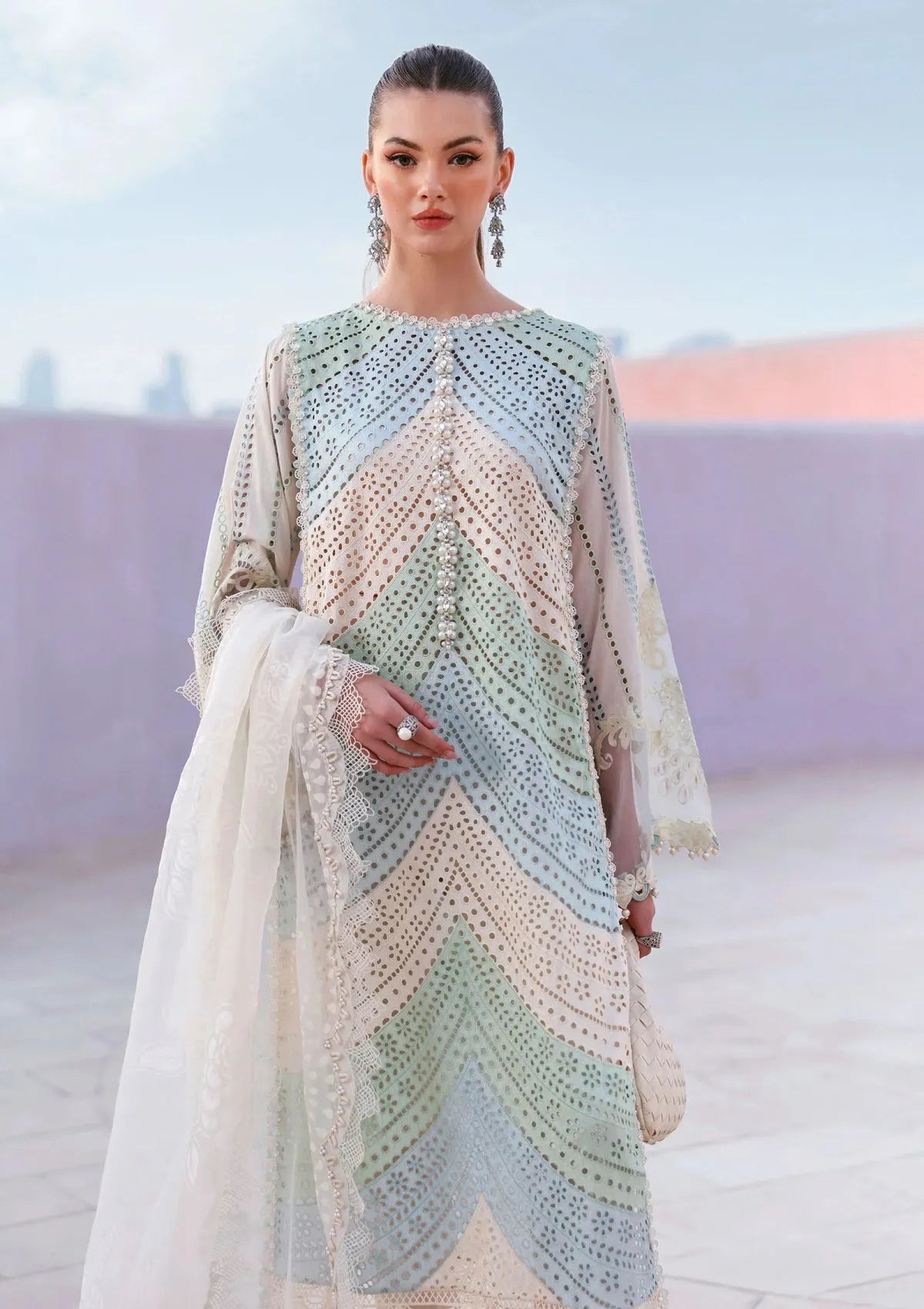 Nawal - Luxury Lawn 3PC Chikenkari Heavy Embroidered Suit | ZF-086 Summer Luxe '26