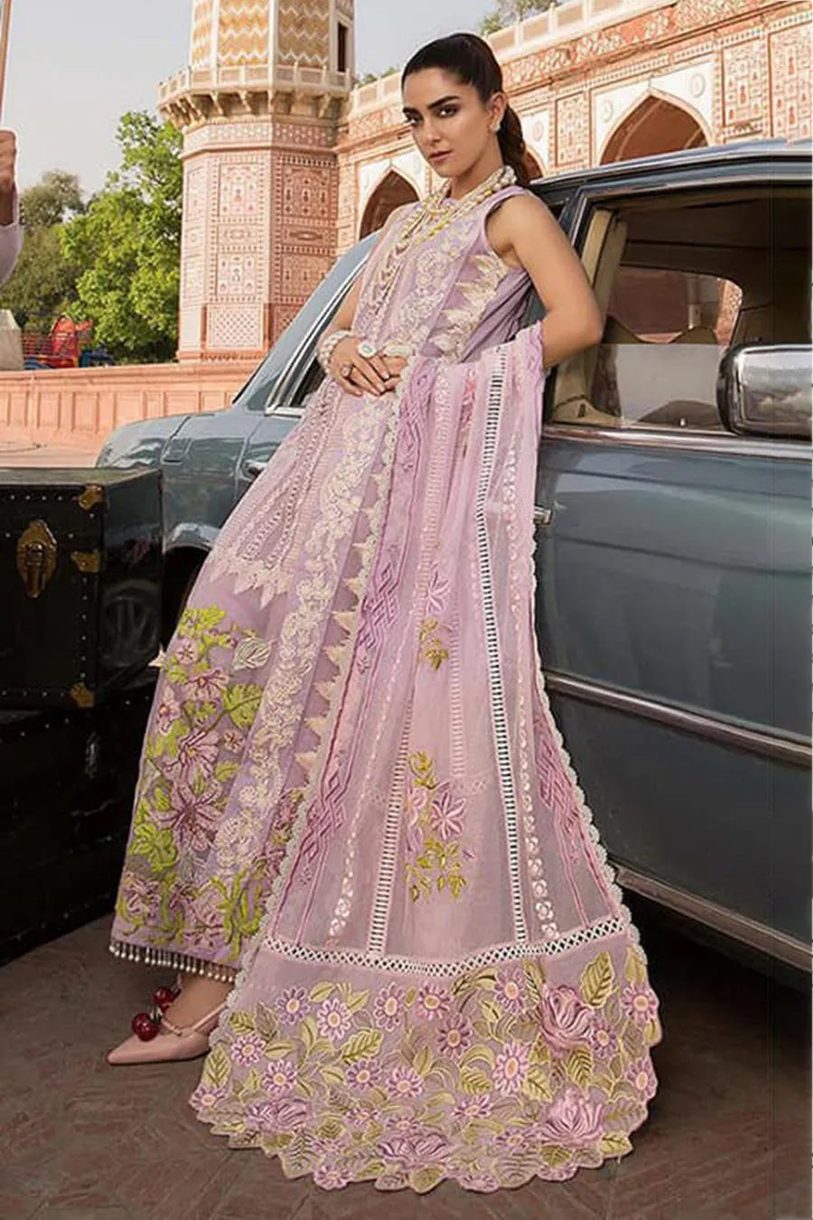 Wania - Luxury Lawn 3PC Chikenkari Heavy Embroidered Suit | Unstitched Summer Luxe '26