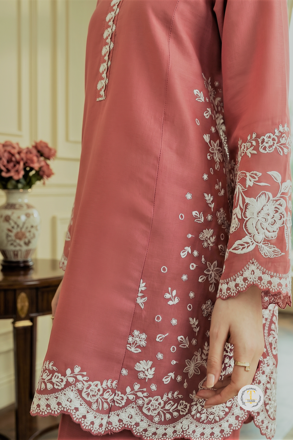 Zinia - Lawn 3PC Chikenkari Heavy Embroidered Suit | Unstitched Summer Luxe '26