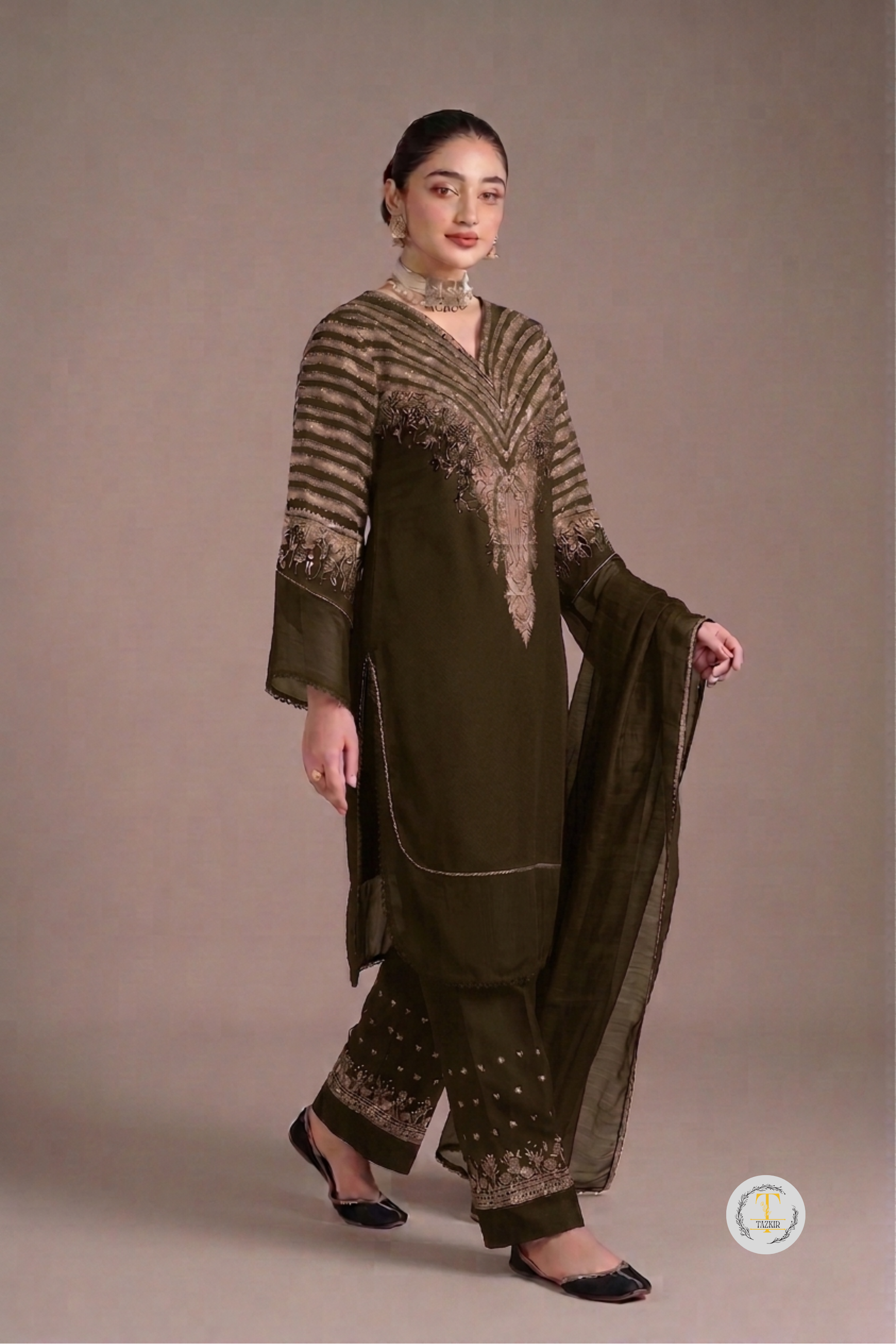 Aaria - Lawn 3PC Chikenkari Heavy Embroidered Suit | Unstitched Summer Luxe '26