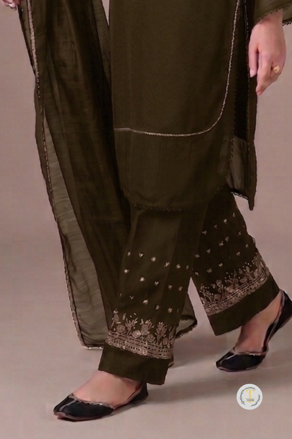 Aaria - Lawn 3PC Chikenkari Heavy Embroidered Suit | Unstitched Summer Luxe '26