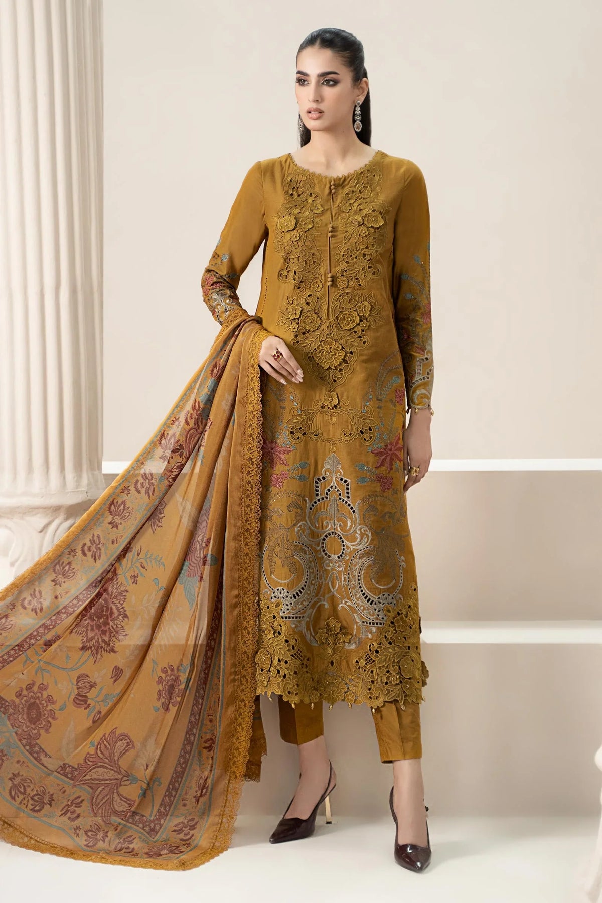 Parvaneh - Luxury Dhanak 3PC Chikenkari Heavy Embroidered Suit | EA-W- 127  Luxe '26