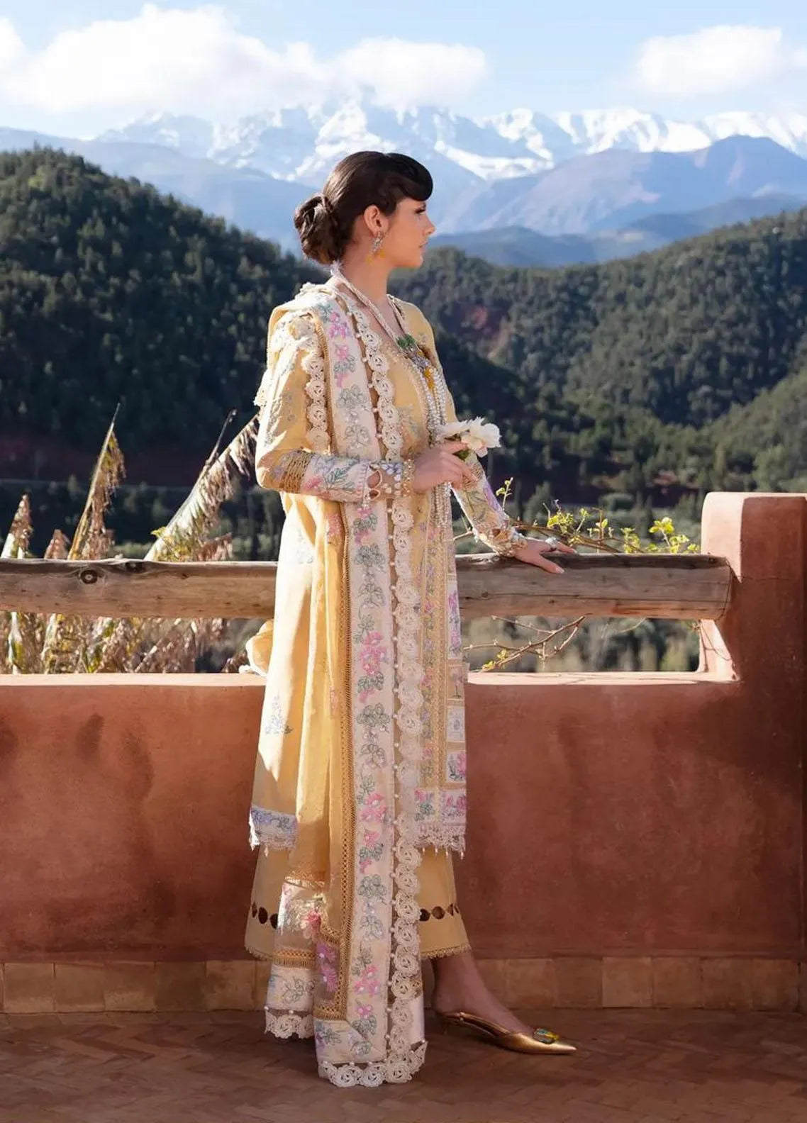 Darya - Luxury Lawn 3PC Chikenkari Heavy Embroidered Suit | ZF-075 Unstitched Summer Luxe '26