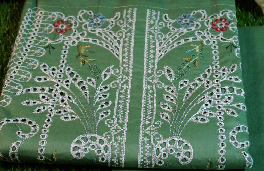 Dalia - Luxury Lawn 3PC Chikenkari Heavy Embroidered Suit | ZF-073 Unstitched Summer Luxe '26