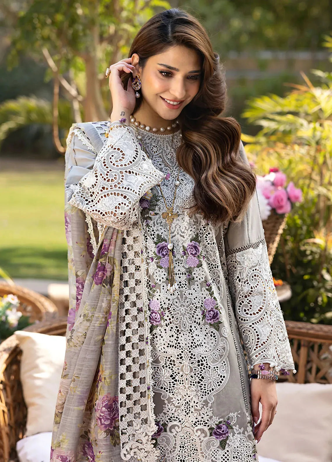 Mitra - Luxury Lawn 3PC Chikenkari Heavy Embroidered Suit | ZF-076 Unstitched Summer Luxe '26