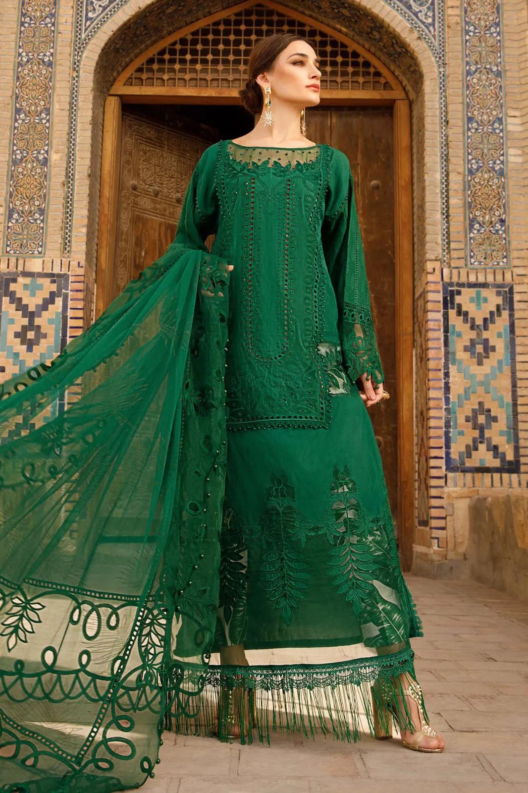 Leyla - Luxury Lawn 3PC Chikenkari Heavy Embroidered Suit | ZF-065 Unstitched Summer Luxe '26