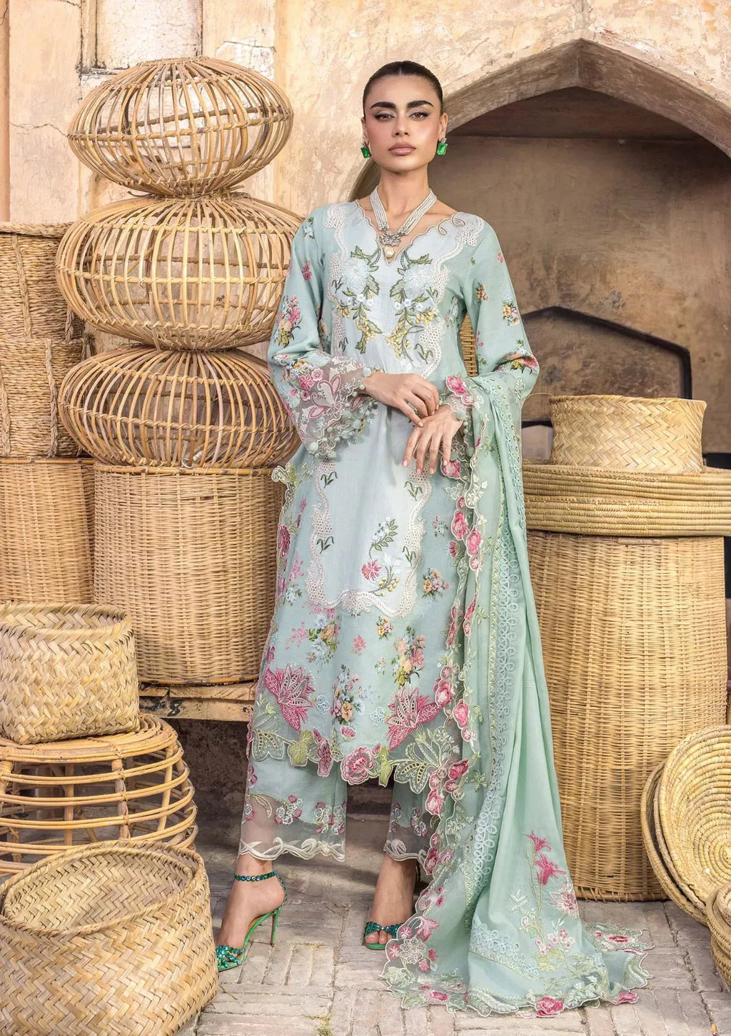 Naz - Luxury Lawn 3PC Chikenkari Heavy Embroidered Suit | ZF-087 Summer Luxe '26