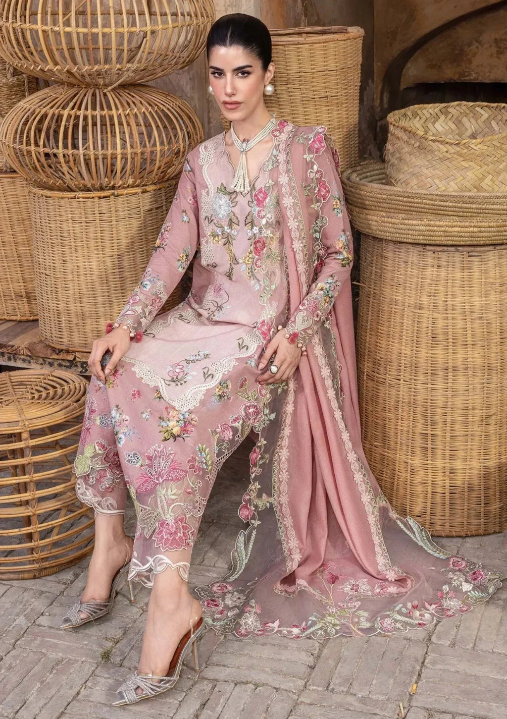 Amal - Luxury Lawn 3PC Chikenkari Heavy Embroidered Suit | ZF-080  Summer Luxe '26