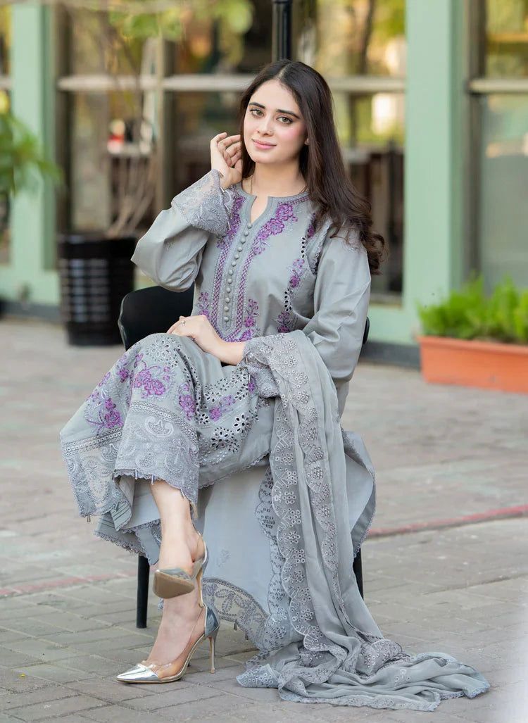 Mahsa - Luxury Lawn 3PC Chikenkari Heavy Embroidered Suit | EA-091 Summer Luxe '26
