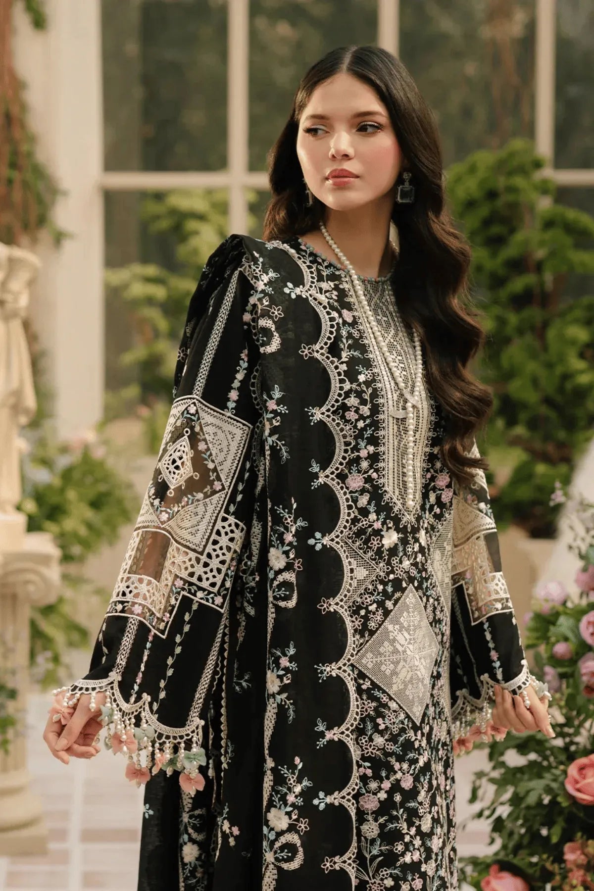 Saba - Zf -046 Luxury Lawn 3PC Chikenkari Heavy Embroidered Suit | Unstitched Summer Luxe '26
