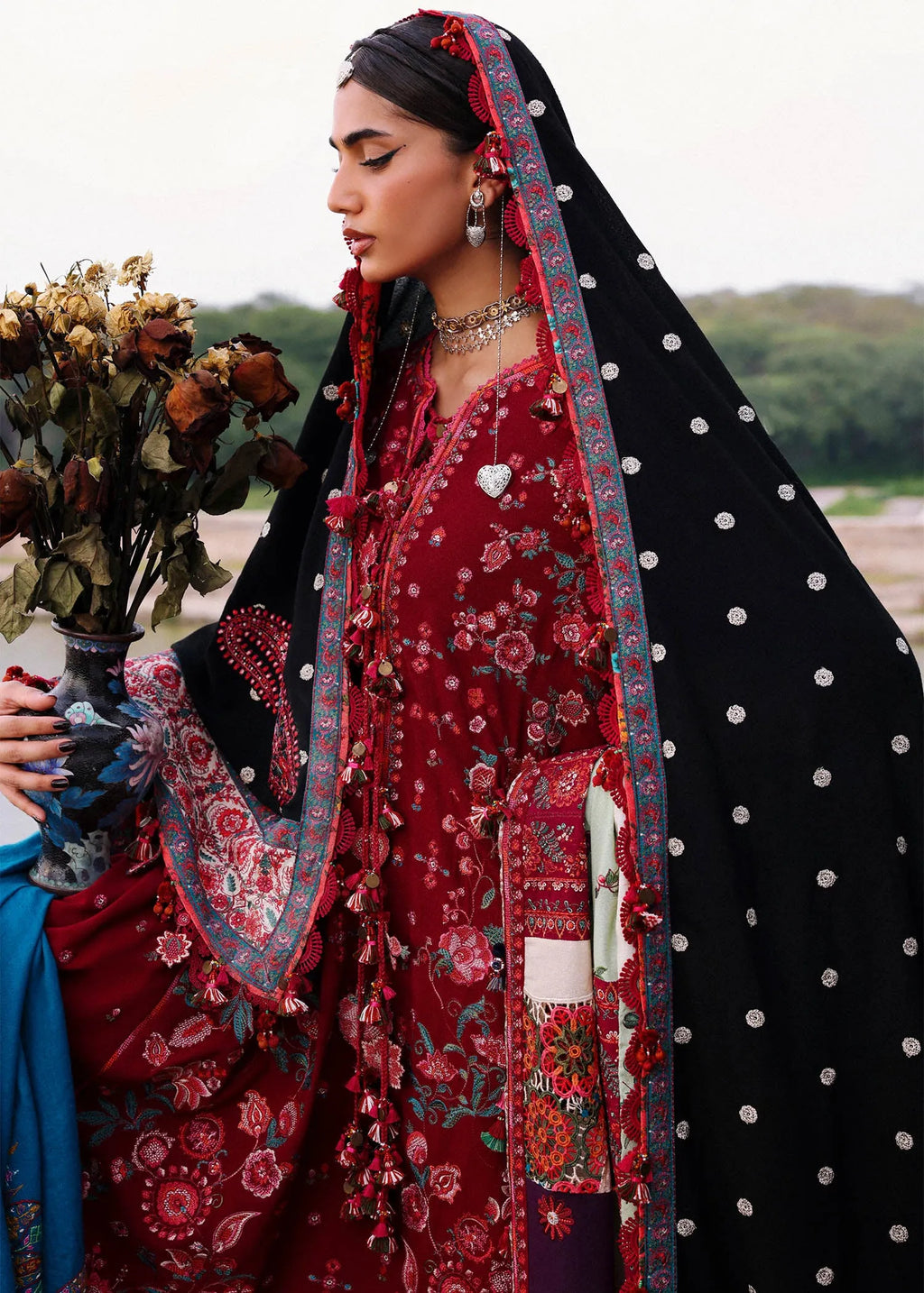 Misbah -ZF 047- Luxury Lawn 3PC Chikenkari Heavy Embroidered Suit | Unstitched Summer Luxe '26